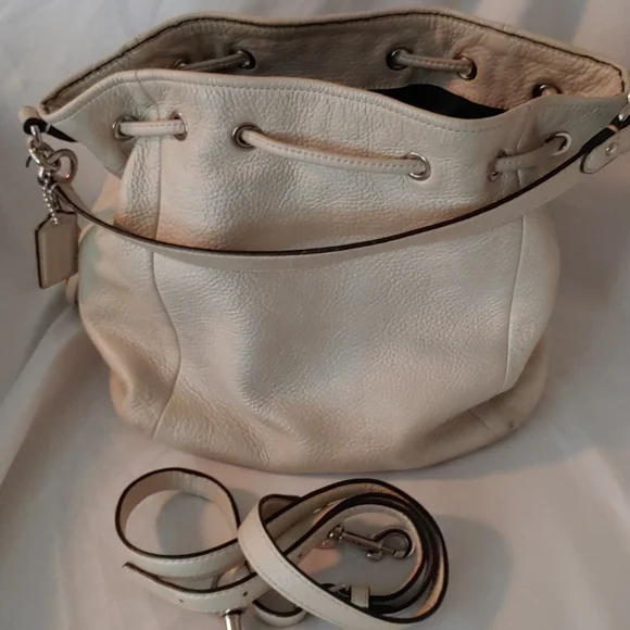 Coach purse - Picture 3 of 3